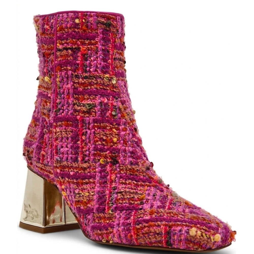 NEW STEVE MADDEN women's stevie bootie in pink